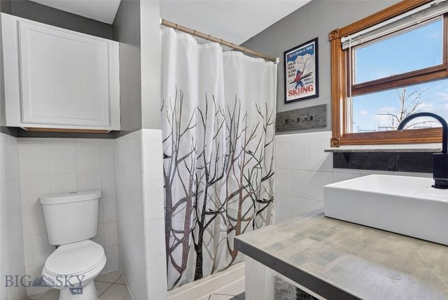 875 Nixon Gulch Road, Manhattan, MT 59741