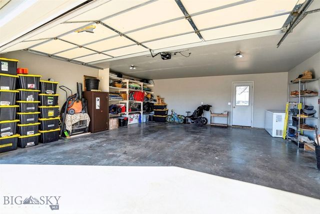 875 Nixon Gulch Road, Manhattan, MT 59741