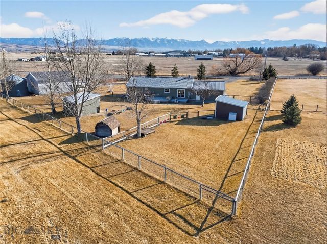 875 Nixon Gulch Road, Manhattan, MT 59741