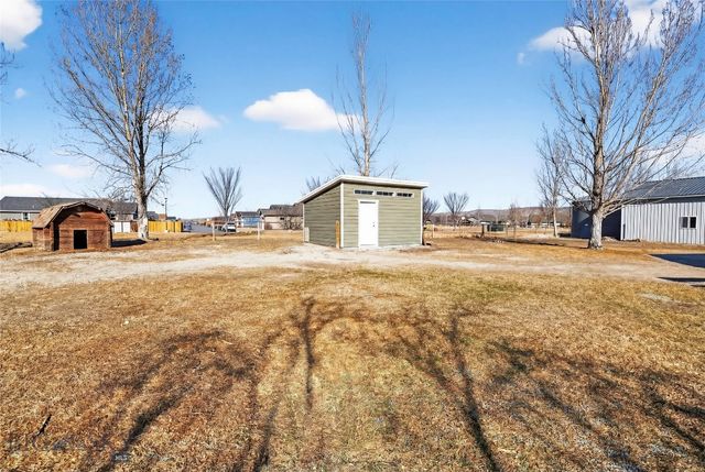 875 Nixon Gulch Road, Manhattan, MT 59741