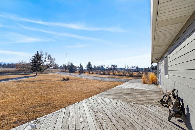 875 Nixon Gulch Road, Manhattan, MT 59741