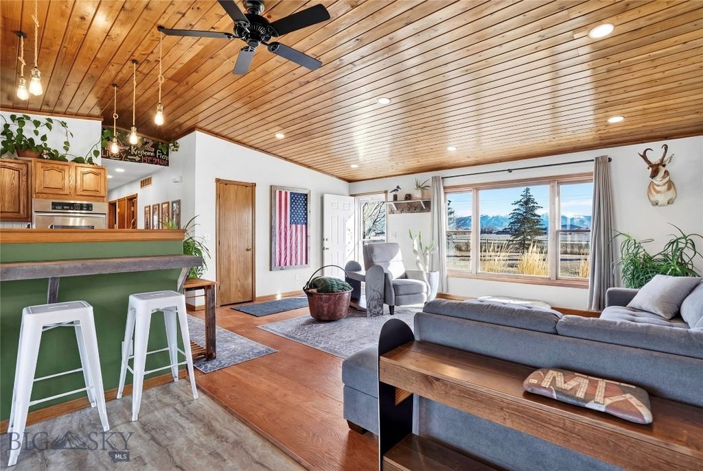 875 Nixon Gulch Road, Manhattan, MT 59741