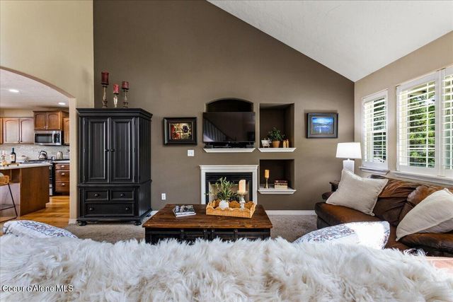1029 E Shadow Wood LN, Coeur D'alene, ID 83815