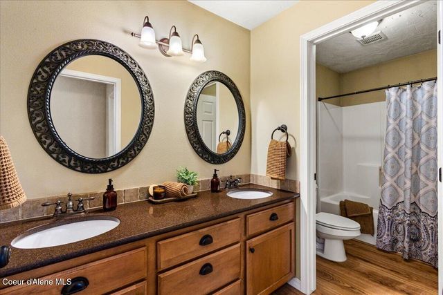 1029 E Shadow Wood LN, Coeur D'alene, ID 83815