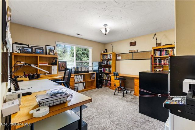1029 E Shadow Wood LN, Coeur D'alene, ID 83815