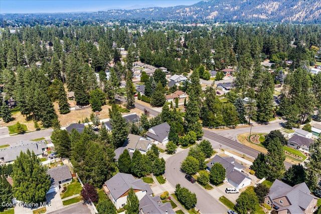 1029 E Shadow Wood LN, Coeur D'alene, ID 83815