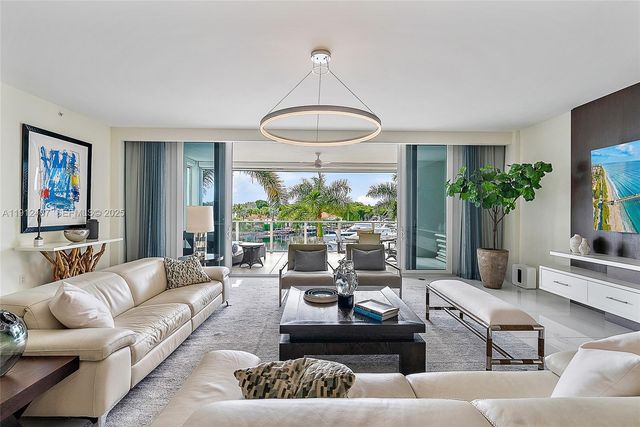 2700 Donald Ross Rd 306, Palm Beach Gardens, FL 33410