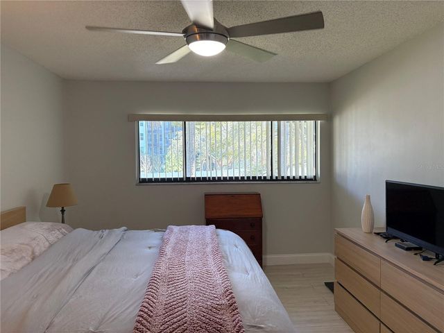 3241 FOX CHASE CIRCLE N 204, Palm Harbor, FL 34683