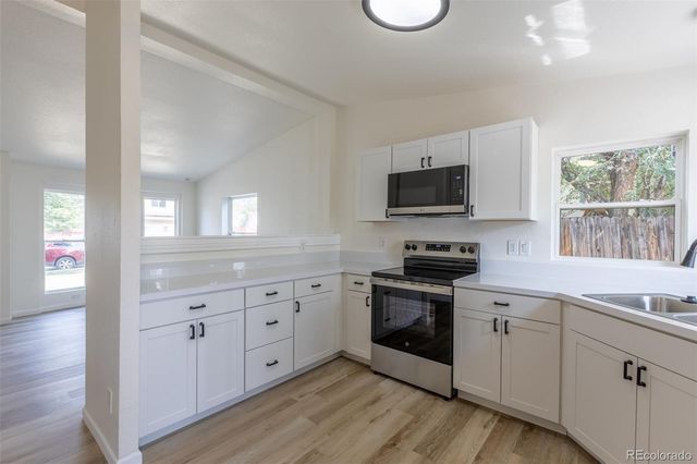 5470 Magnolia Street, Commerce City, CO 80022