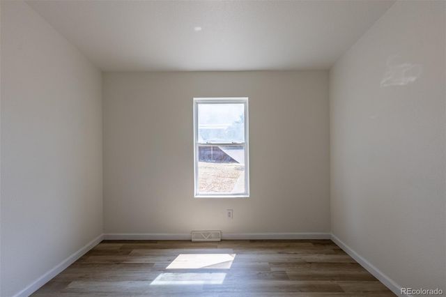 5470 Magnolia Street, Commerce City, CO 80022