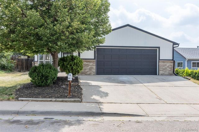 5470 Magnolia Street, Commerce City, CO 80022