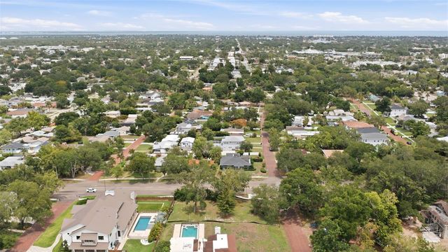 40TH AVENUE N, St Petersburg, FL 33703