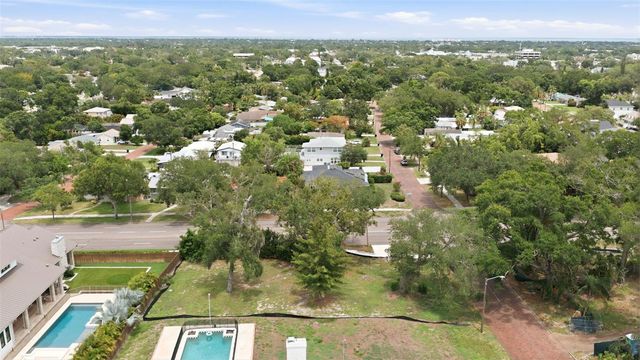 40TH AVENUE N, St Petersburg, FL 33703