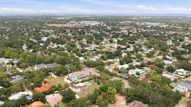 40TH AVENUE N, St Petersburg, FL 33703