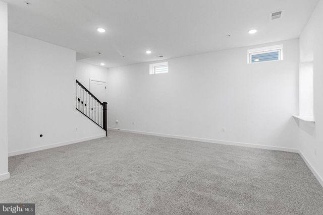 5728 HOWARD DR, Glen Burnie, MD 21061