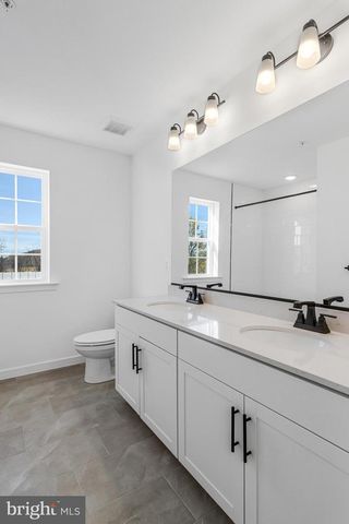 5728 HOWARD DR, Glen Burnie, MD 21061
