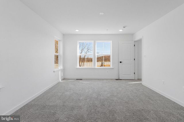 5728 HOWARD DR, Glen Burnie, MD 21061