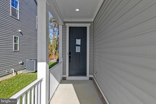 5728 HOWARD DR, Glen Burnie, MD 21061