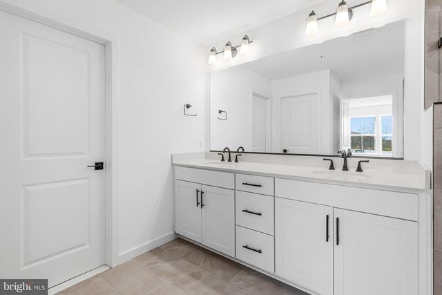 5728 HOWARD DR, Glen Burnie, MD 21061