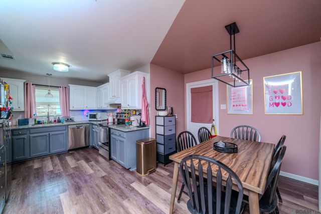 802 Rue Michelle, Baker, LA 70714