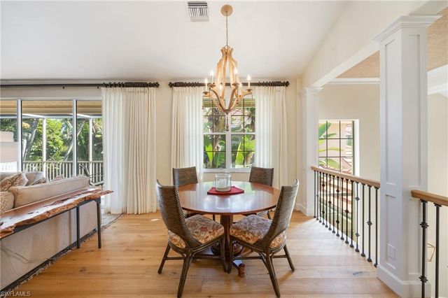 611 10th AVE S B2, Naples, FL 34102