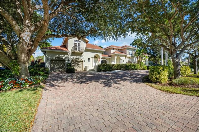 611 10th AVE S B2, Naples, FL 34102