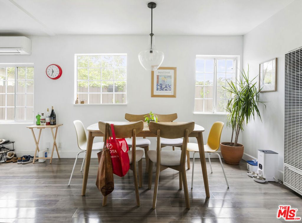 1410 Maltman Avenue, Los Angeles, CA 90026
