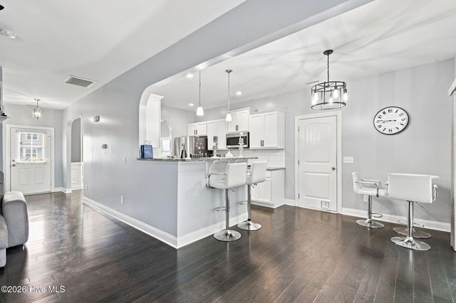 601 Aurora Place, Hampstead, NC 28443