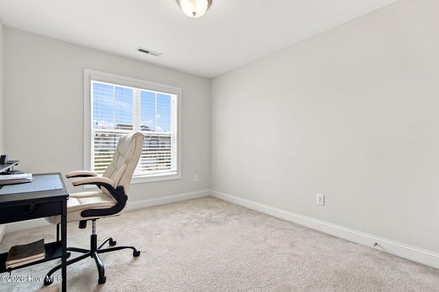 601 Aurora Place, Hampstead, NC 28443