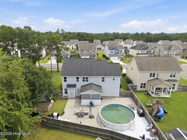 601 Aurora Place, Hampstead, NC 28443