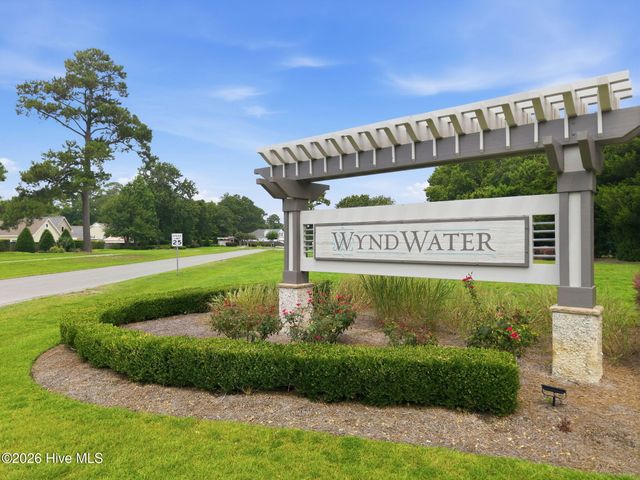 601 Aurora Place, Hampstead, NC 28443