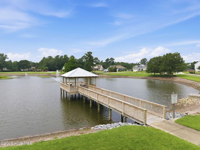 601 Aurora Place, Hampstead, NC 28443
