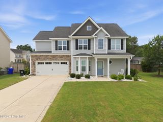 601 Aurora Place, Hampstead, NC 28443
