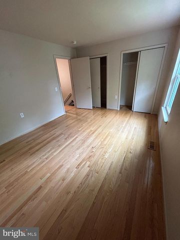 107 TARTAN LN, Hainesport, NJ 08036