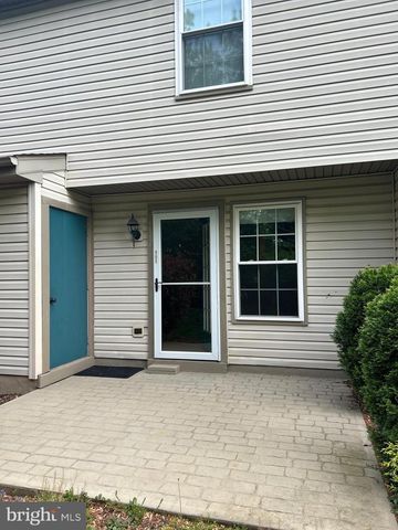 107 TARTAN LN, Hainesport, NJ 08036