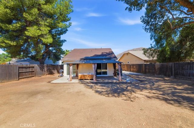 12348 Hythe, Moreno Valley, CA 92557