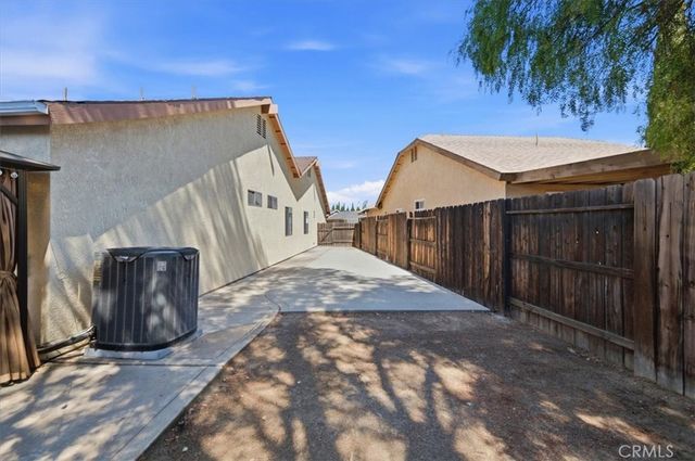 12348 Hythe, Moreno Valley, CA 92557