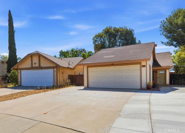 12348 Hythe, Moreno Valley, CA 92557