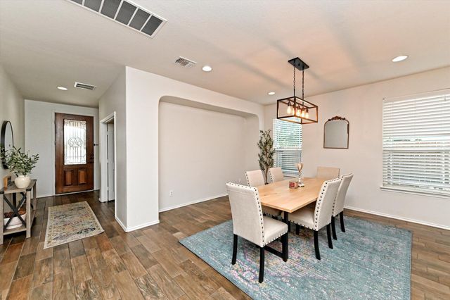 210 Animas DR, Georgetown, TX 78626