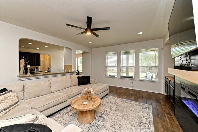 210 Animas DR, Georgetown, TX 78626