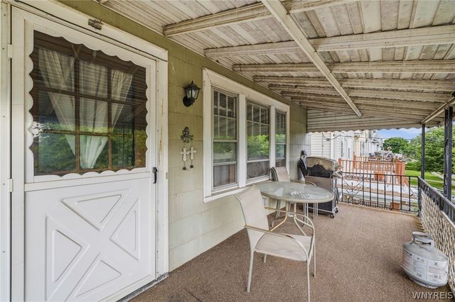 282 Newfield Street, Buffalo, NY 14207