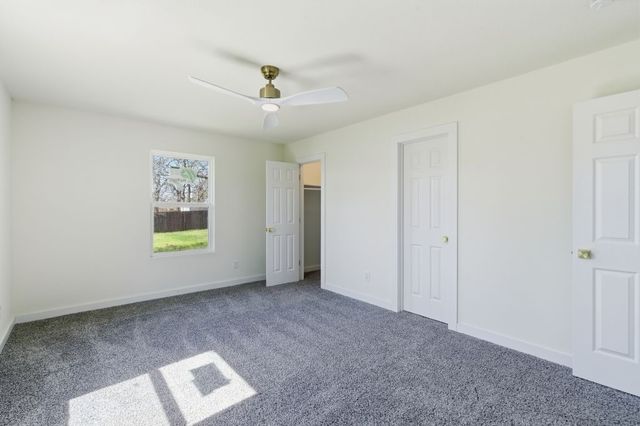 248 Gordon Drive, Azle, TX 76020