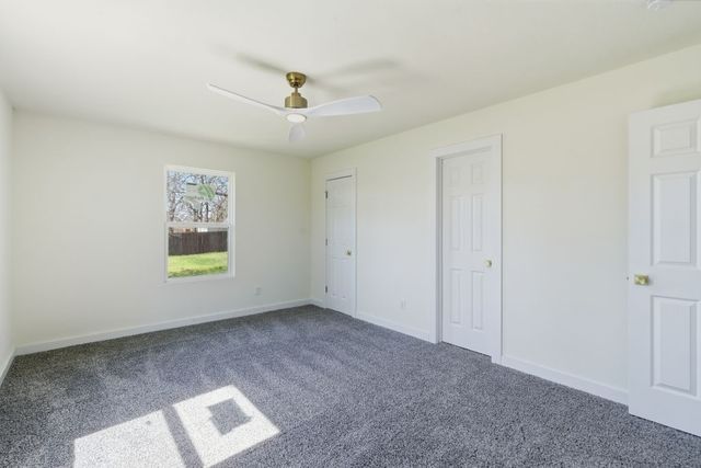 248 Gordon Drive, Azle, TX 76020