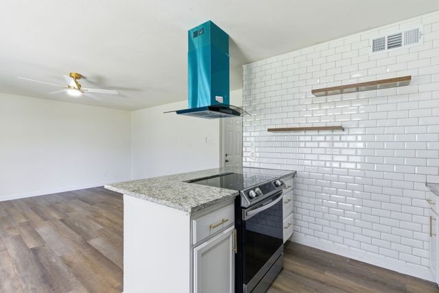 248 Gordon Drive, Azle, TX 76020