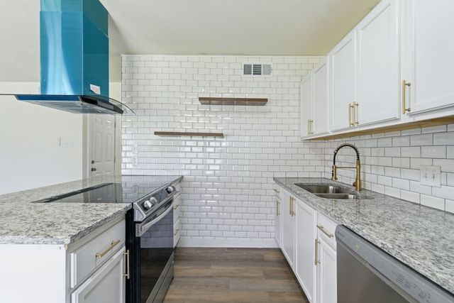 248 Gordon Drive, Azle, TX 76020