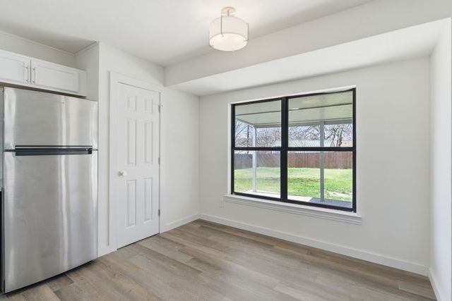 248 Gordon Drive, Azle, TX 76020