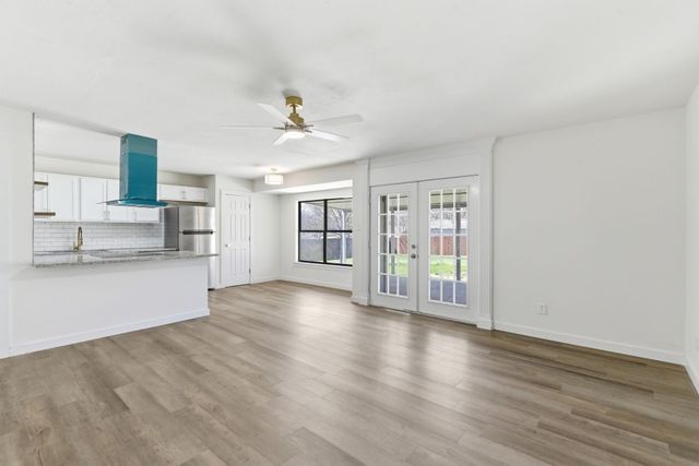 248 Gordon Drive, Azle, TX 76020