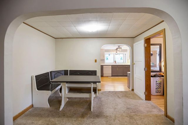 726 7th Avenue NW, Faribault, MN 55021