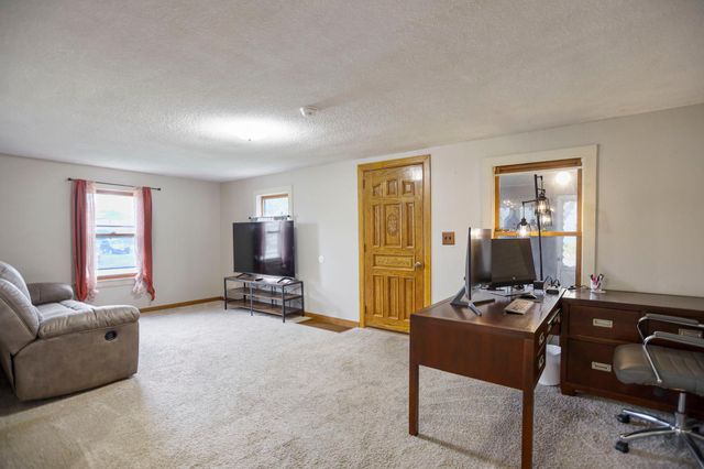 726 7th Avenue NW, Faribault, MN 55021