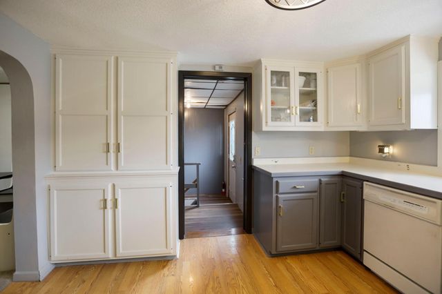 726 7th Avenue NW, Faribault, MN 55021